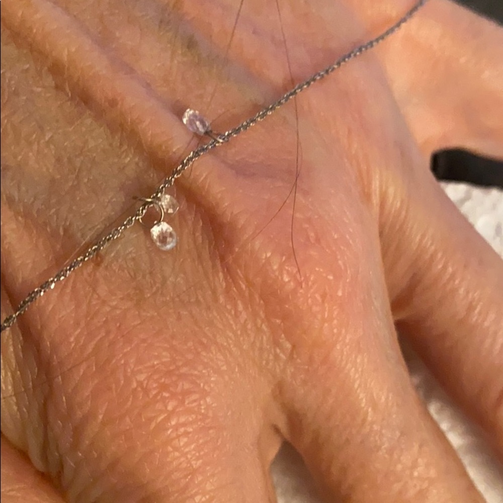Absolutely stunning and delicate Diamond necklace
